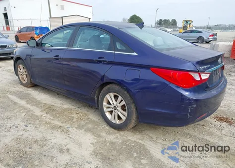2013 Hyundai Sonata Gls z USA, uszkodzony, nr VIN 5NPEB4AC7DH736281